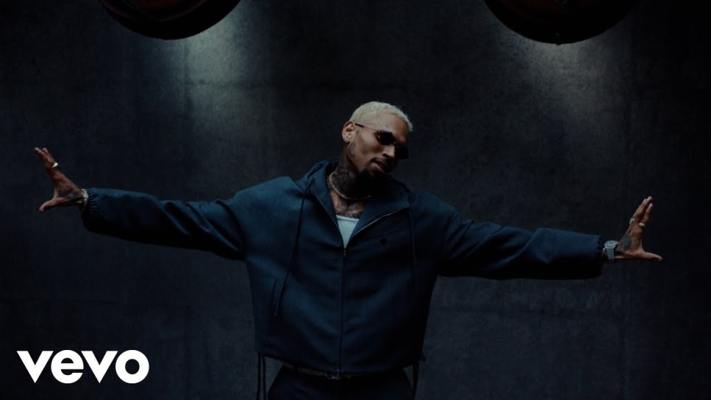 Chris Brown – Sensational Ft. Davido & Lojay